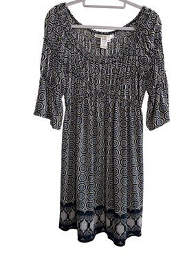 Max Studio Medallion Print Smocked Ruffle Sleeve Dress Black White Blue L